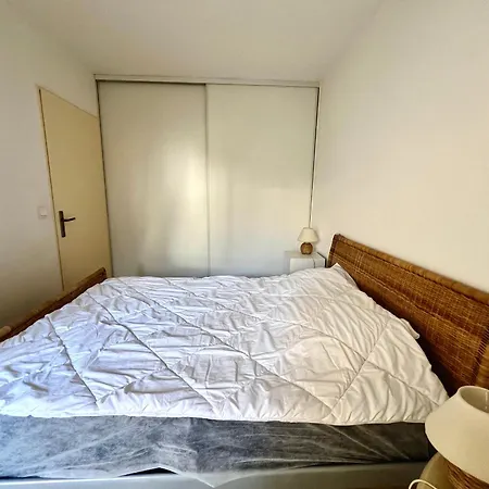 Apartment T2 A Arcachon, Proche Et Centre, Parking Prive, Tv, Wifi, Terrasse - Fr-1-319-506 *